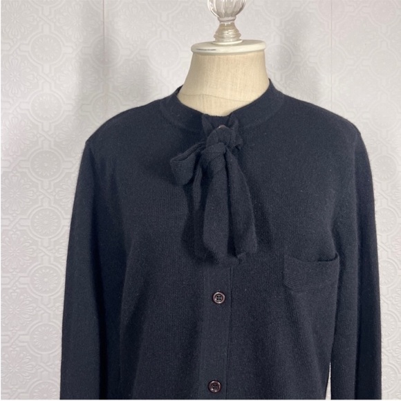 SONIA RYKIEL Black Wool Cardigan Sweater
Pockets button down - Picture 2 of 7